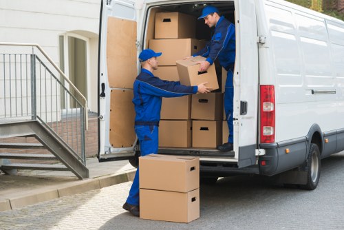 Temporary and flexible business storage solutions in Maldenrushett
