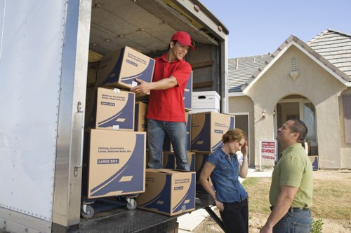 Moving day loading process for house removals in Maldenrushett