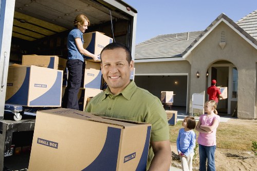 Flexible household and mixed-use storage support for local customers